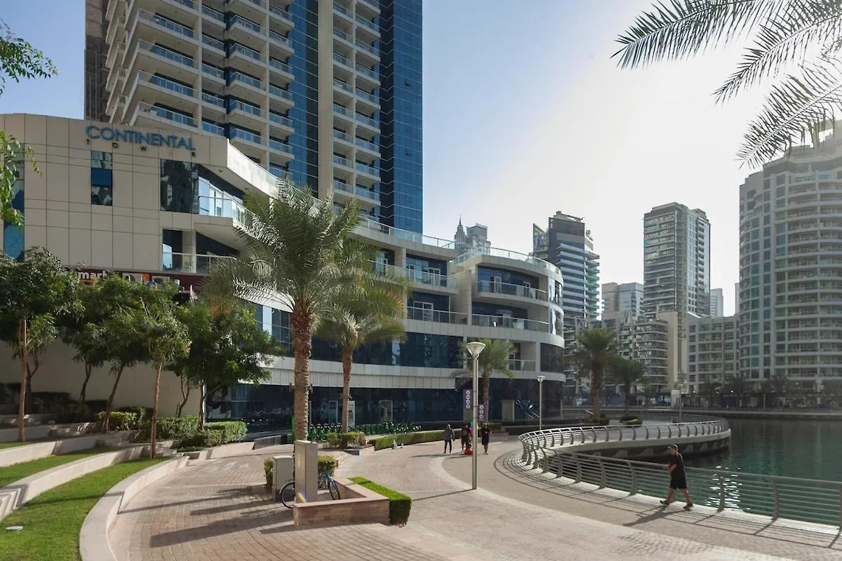 Waves - Charming Apt With Balcony Steps From The Beach Dubai United Arab Emirates